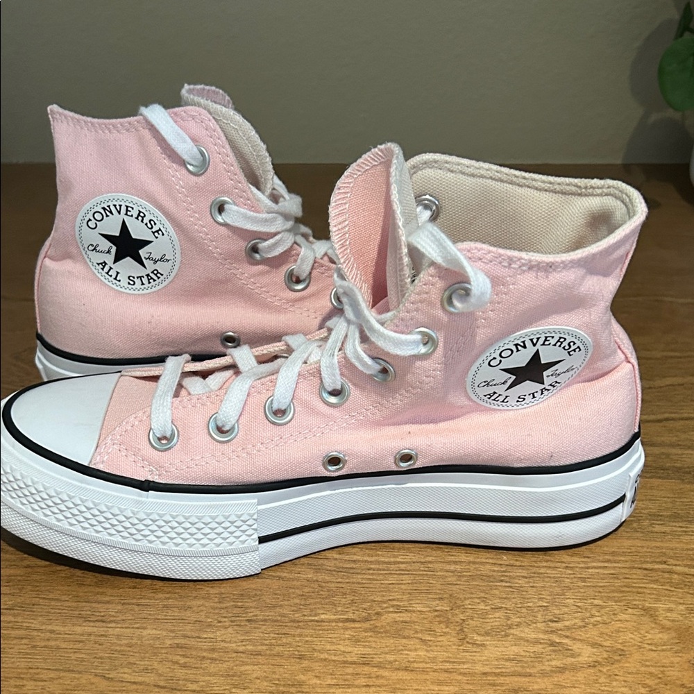 Converse Chuck Taylor All Star Lift Platform sneakers